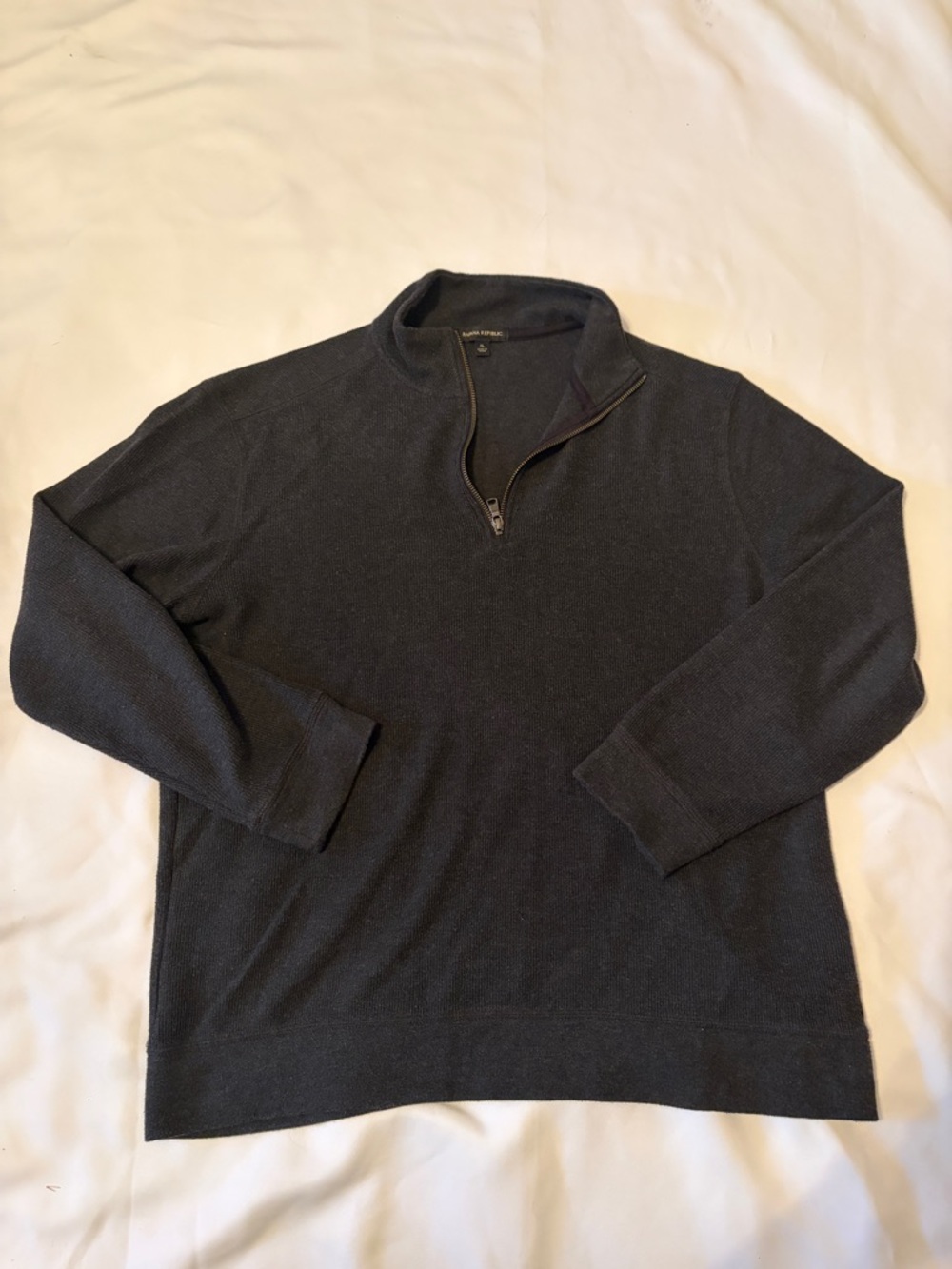 Banana Republic Men's Black Half-Zip Sweater